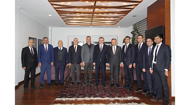 ‘AOSB Adana’ya yetmez’