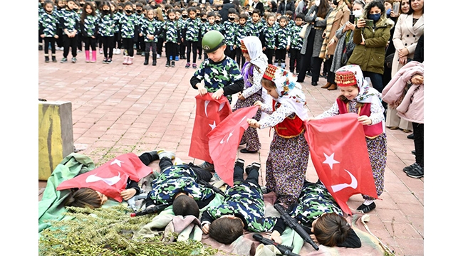 Başkan Çetin’i duygulandıran gösteri