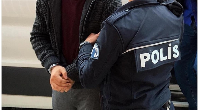 Doktoru bıçakla tehdit eden zanlı yakalandı