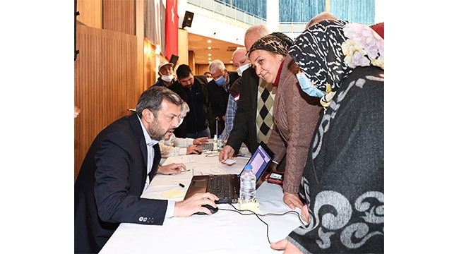 Kazım Karabekir Mahalesi'nde yeni TAPULARTÖRENLE DAĞITILDI