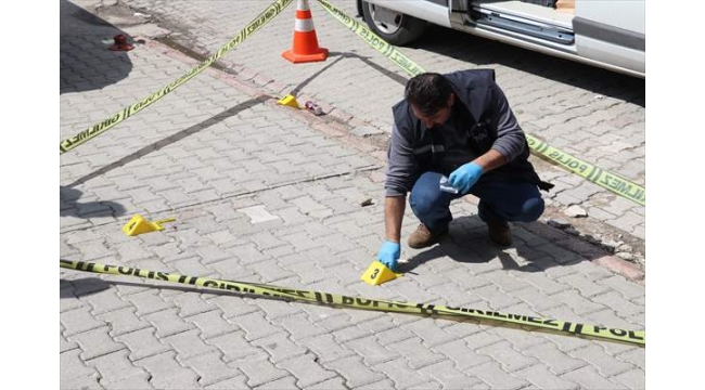 Polis memuru silahlı saldırıya uğradı