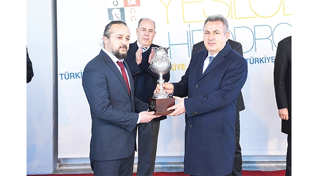 Valilik kupasına Bay Emir ulaştı