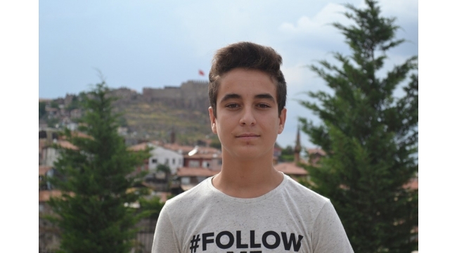 Yalnız yaşayan genç evinde ölü bulundu