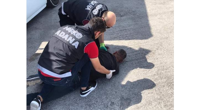 79 kilo 400 gram esrar ele geçirildi