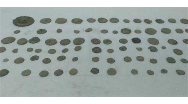 86 bronz sikke ele geçirildi
