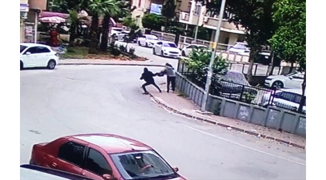 Adana'da kapkaççı dehşeti!
