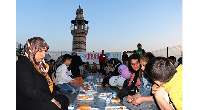 ADANA İHH YETİM ÇOCUKLARI UNUTMADI