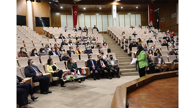 ‘Akademisyenlere desteğimiz sürecek’