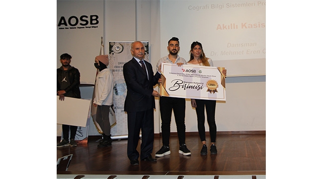 AOSB MYO Öğrencileri Projelerini Yarıştırdı