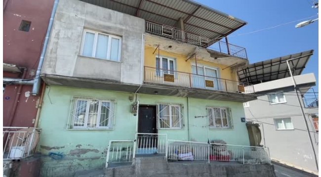 Eski eşinin evinde ölü bulundu