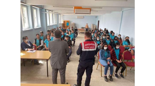 İl Jandarma Komutanlığından bilinçlendirme eğitimi