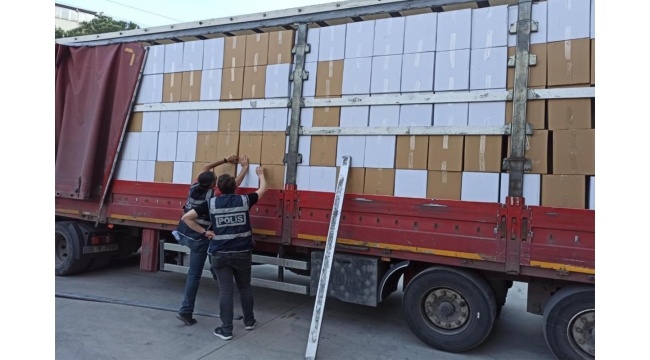 12 bin adet bandrolsüz makaron ele geçirildi