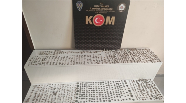 421 sikke ve 621 obje ele geçirildi