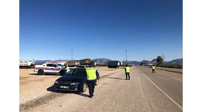 Adana'da 362 araç trafikten men edildi