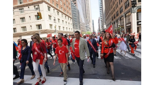 Adana'nın adını Amerika'da yüceltti