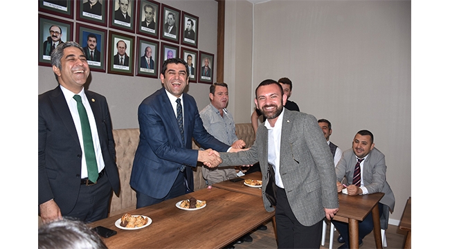 Avukatlar bayramlaştı