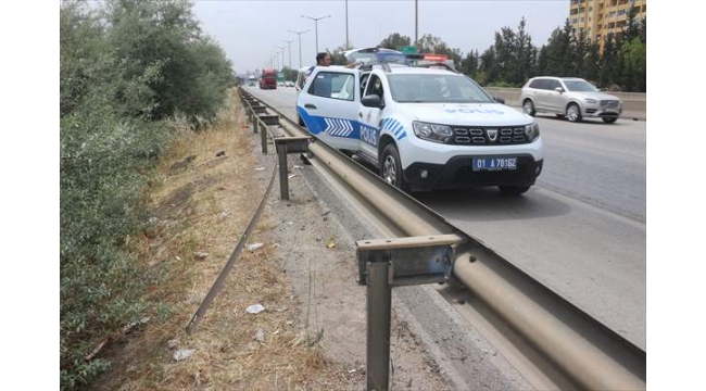 Bariyerleri çalan şüpheli suçüstü yakalandı
