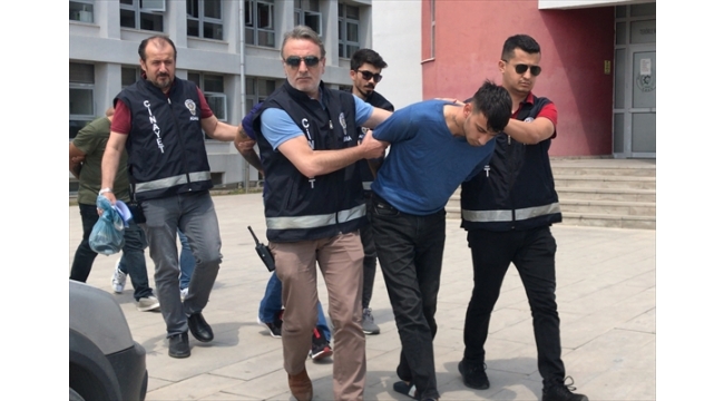 Cinayet soruşturmasında 2 zanlı tutuklandı