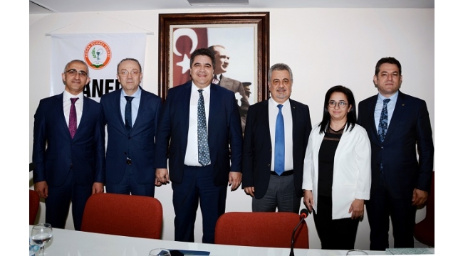 Eczacılığın geleceği masaya yatırıldı
