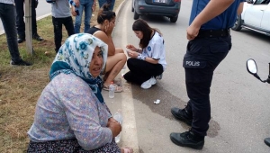 Elektrikli bisikletin karıştığı kazada 2 kişi yaralandı