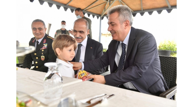 Gönülleri kazandı