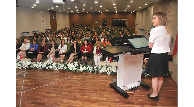 Hemşirelere muhteşem kutlama