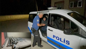 2 hırsızlık şüphelisi kaçarken yakalandı