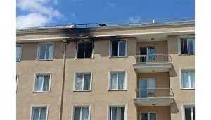 5 katlı binada korkutan yangın