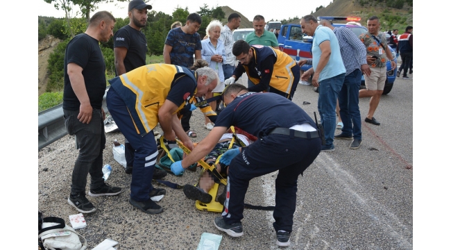 Antalya'da feci kaza:1 ölü,22 yaralı
