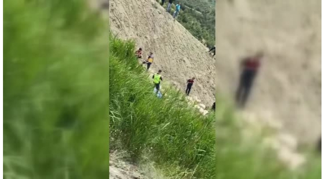 Aynı aileden 4 kişi trafik kazasında hayatını kaybetti