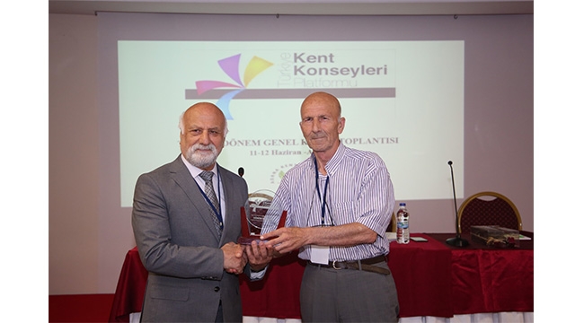 Biçer Dönem Sözcülüğü görevini devraldı
