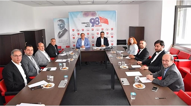 CHP KENT KONSEYLERİ MASASI KURDU