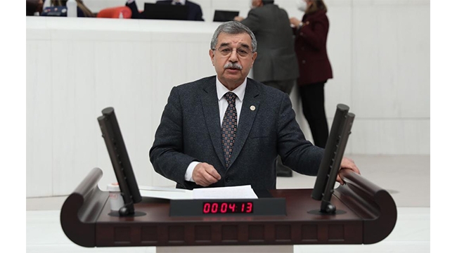 ÇULHAOĞLU: SOSYAL MEDYANIN ÖLÜM FERMANINI HAZIRLIYORLAR