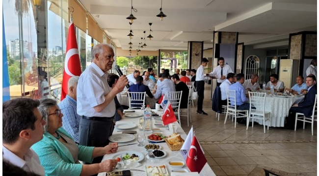 DEVA Partisi muhtarları dinledi