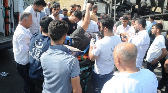 Direksiyon hakimiyetini kaybetti şarampole devrildi