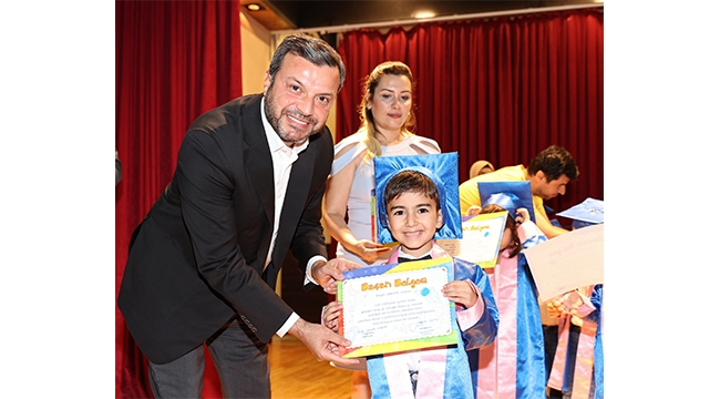 Minikler mezun oldu