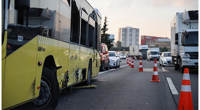 Otoyol'da feci kaza