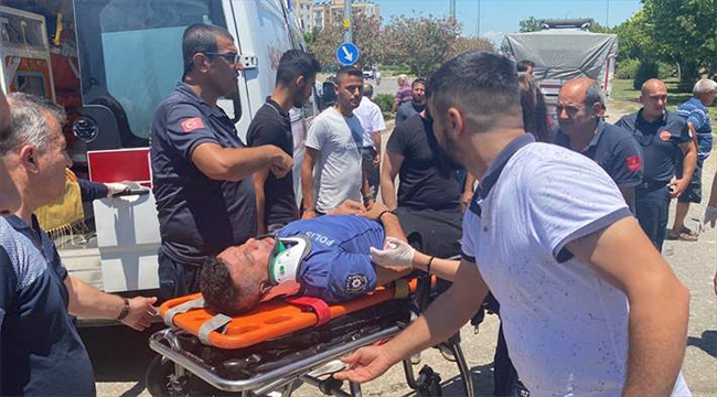 Polis aracı tırla çarpıştı 2 yaralı