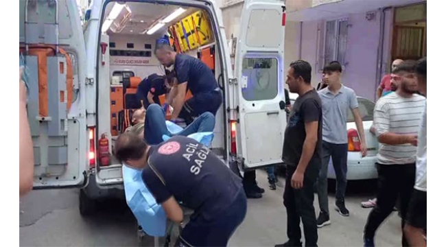 Sokak ortasında silahlı saldırı!