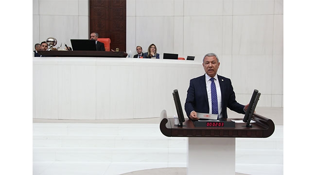 ‘Vatandaş borç batağında’