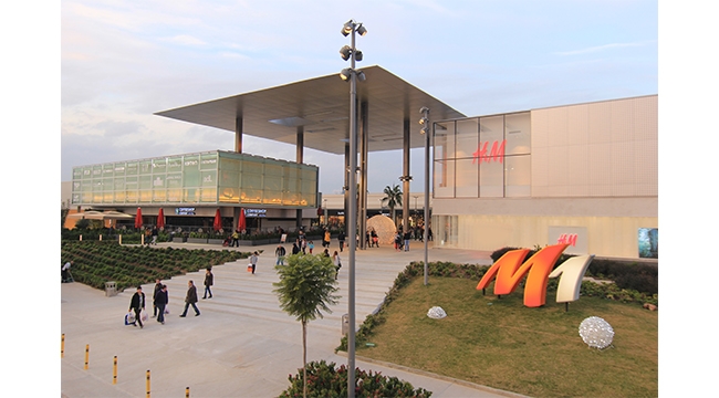 DÜNYANIN EN İYİ MARKALARI M1 ADANA AVM'DE!