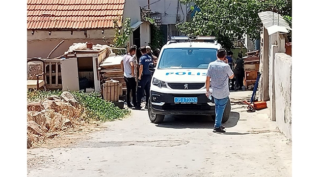 İzmir'de bıçaklı rehine krizi!