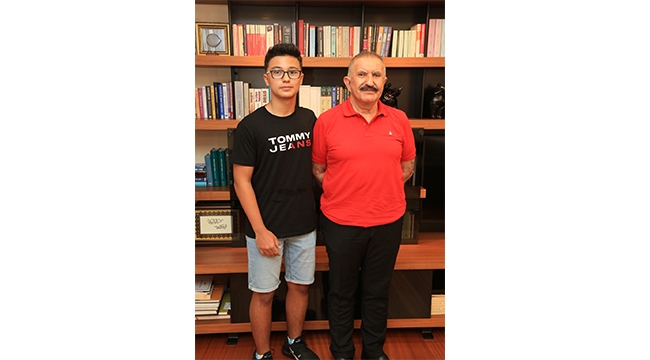 LGS Türkiye birincisi yine Adana Final'den