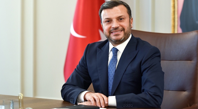 ‘ÖLÜMSÜZ DESTANI COŞKUYLA KUTLUYORUZ’