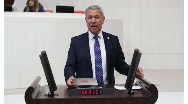 ‘PASAPORT TALEBİ ARTIYOR GENÇLER ÜLKEDEN GİDİYOR’