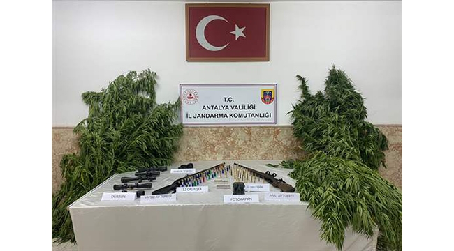Uyuşturucu operasyonunda 4 kişi yakalandı