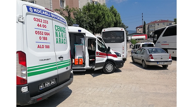 Yaşlı adam evinde ölü bulundu