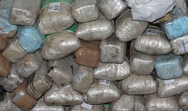 117 kilogram esrar ele geçirildi