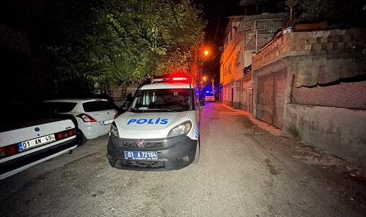 Arkadaşı tarafından tabancayla vurulan kişi ağır yaralandı