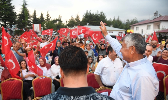 Başkan Karalar halkın içinde